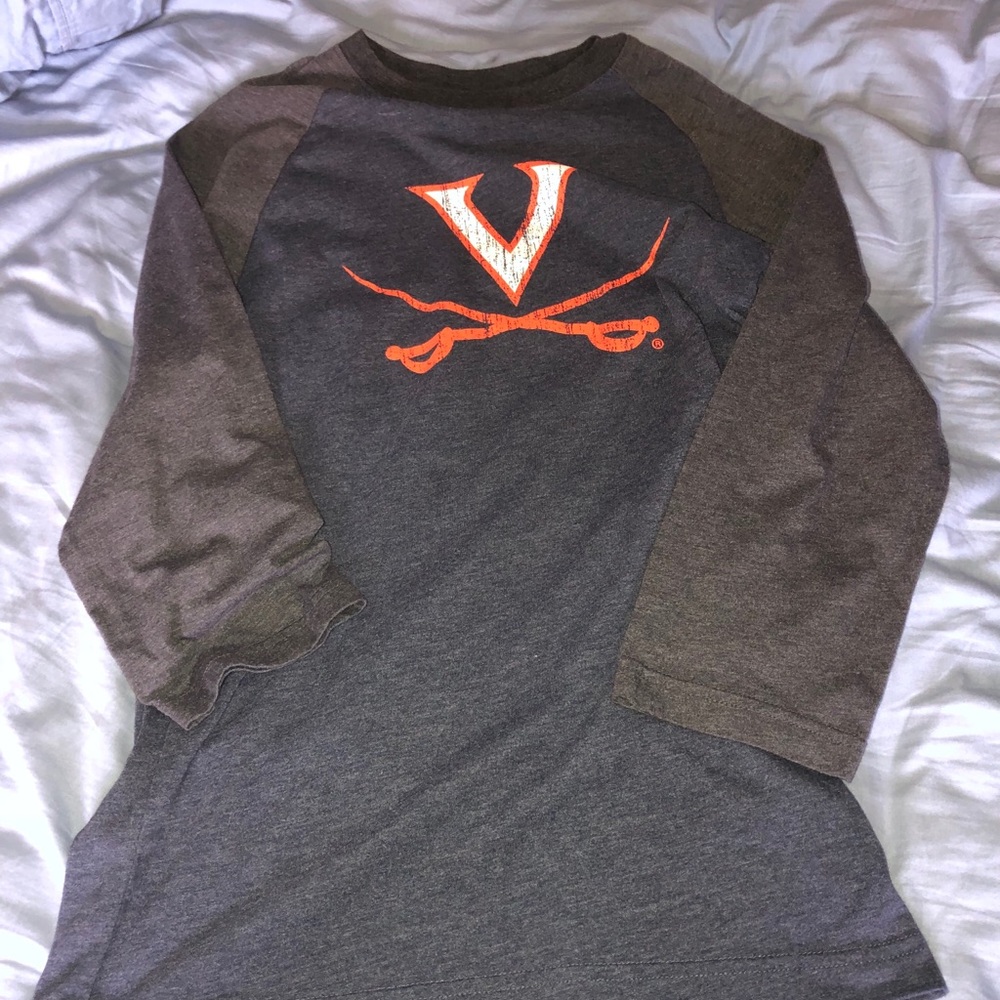 UVA t shirt